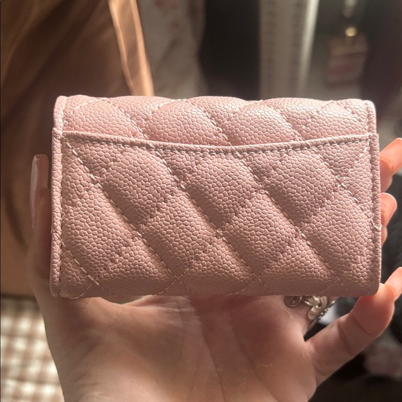 CHANEL LEATHER WALLET - Picture 4 of 10